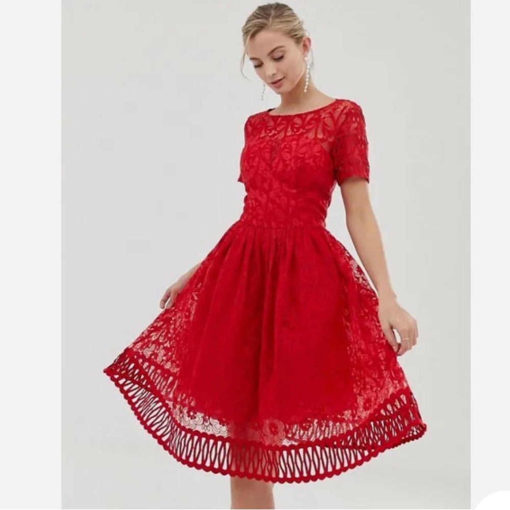 NWT Chi Chi London Premium Lavinia Lace Prom Dress 👗